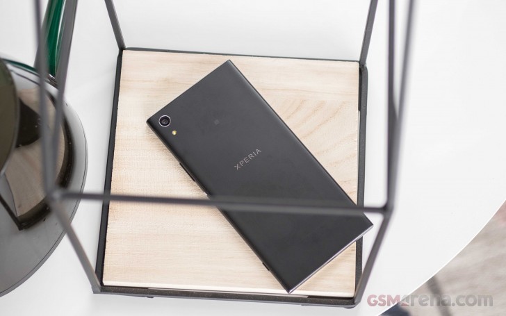 Sony Xperia XA1 Ultra und Nokia 8 erhalten neue Updates