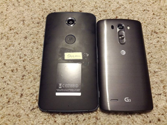 Mit einem Bildschirm eines Smartphones 5,92 Zoll und 805 Snapdragon - Google Nexus 6 wird von Motorola Moto X erhht