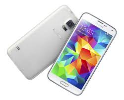 Samsung stellt sich auf den Abhang des Interesses ein Smartphone Galaxy S5