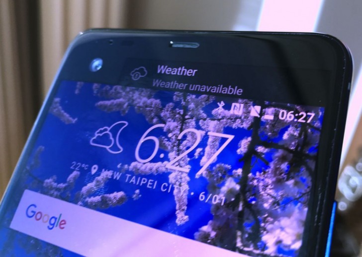 HTC U Ultra: Live-Fotos, zeigt sekundre Anzeige