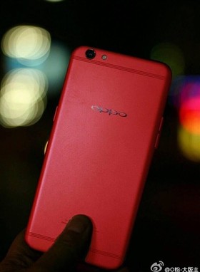 Red Oppo R9s ist jetzt offiziell